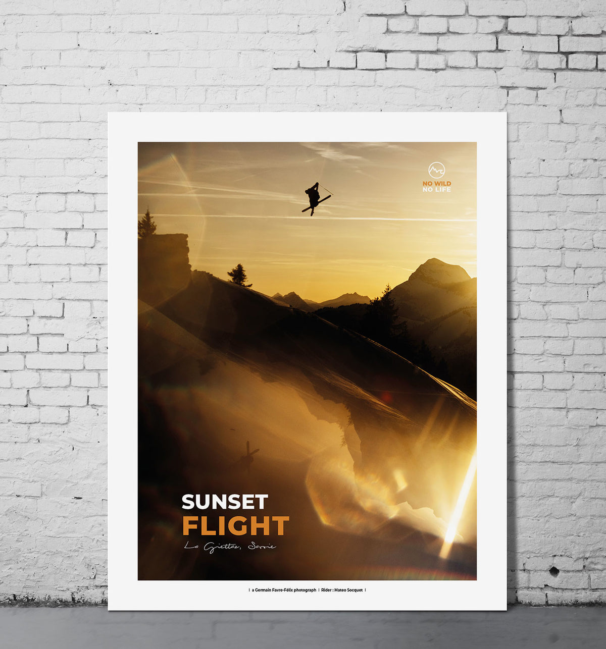 Sunset Flight  I  La Giettaz