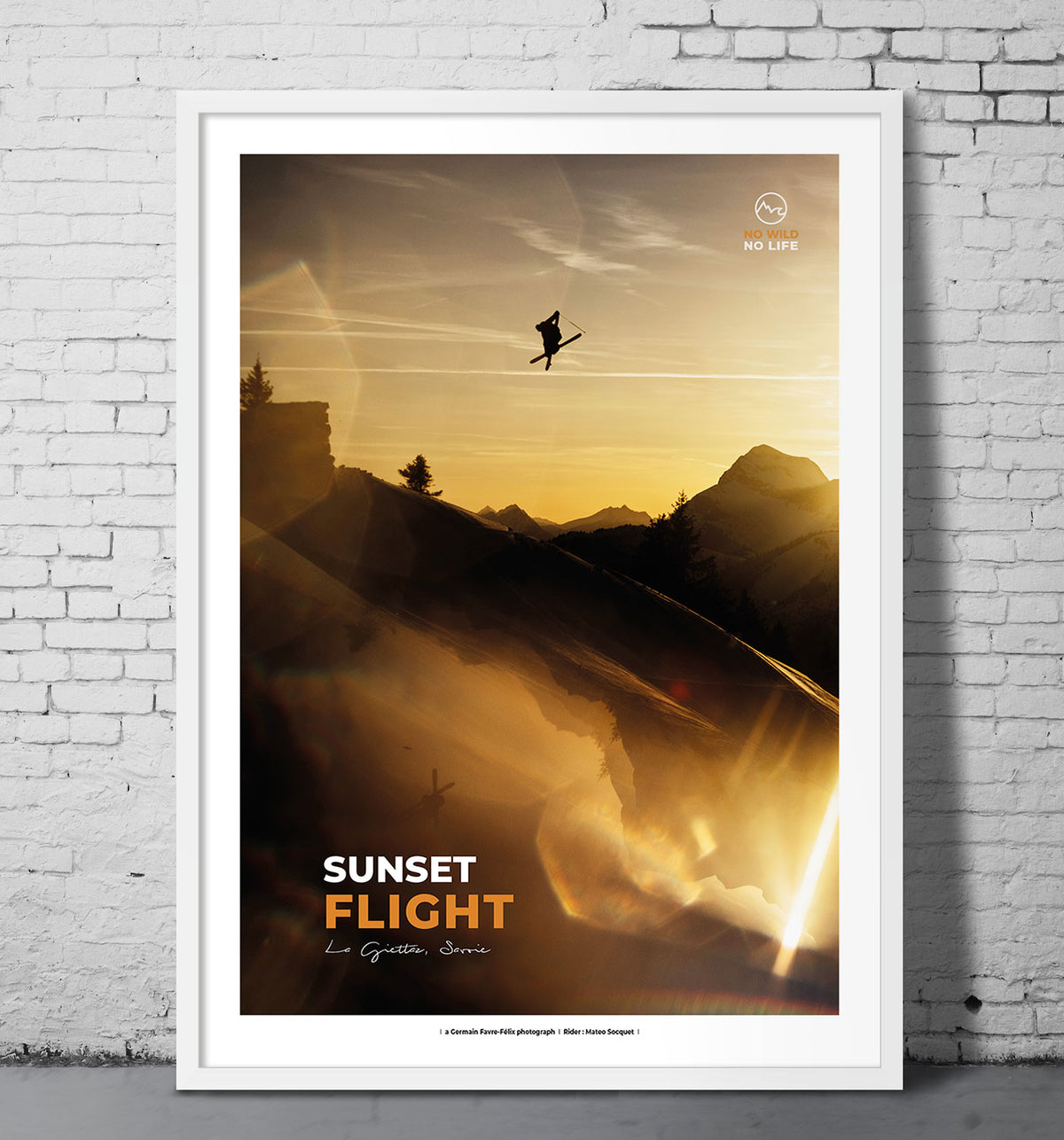 Sunset Flight  I  La Giettaz